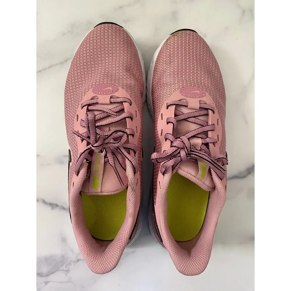 Nike Revolution 5 Sneakers Pink Size 8